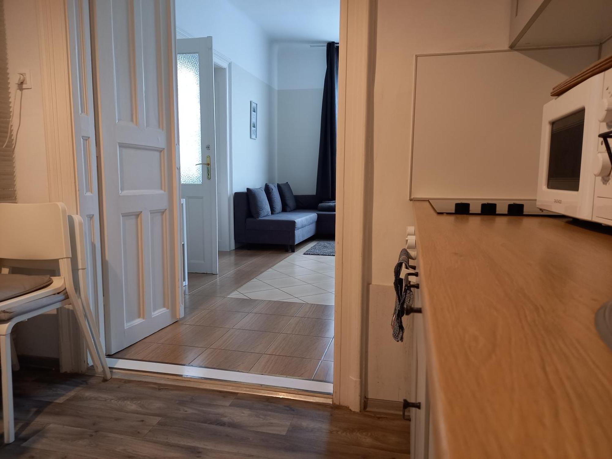 Idill Apartmanhaz B&B Tiszafüred Extérieur photo